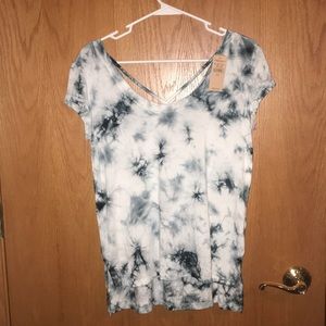 NWT American Eagle strappy front tie dye t-shirt
